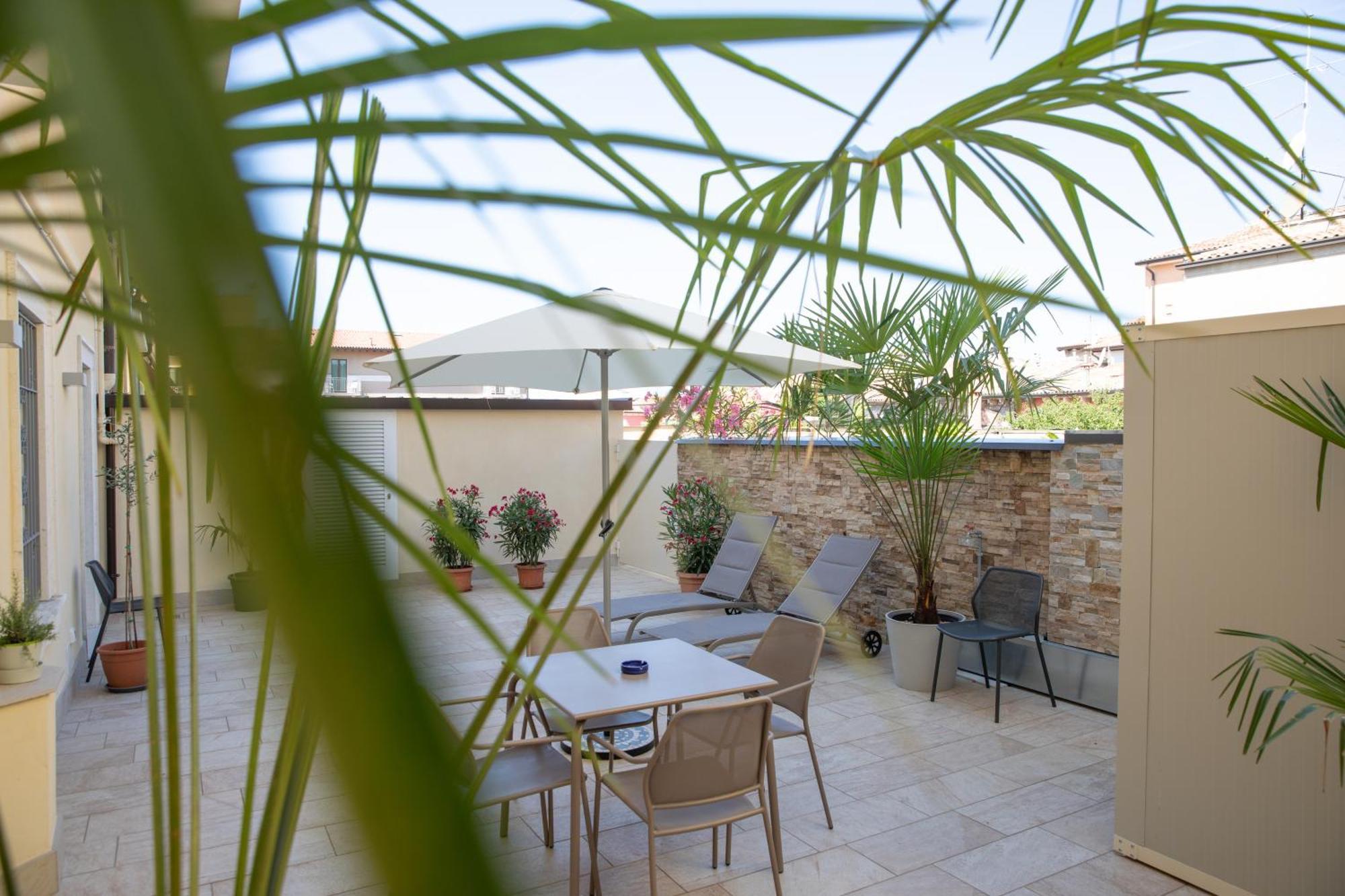 Residenza Betteloni Apartment Bardolino Bagian luar foto