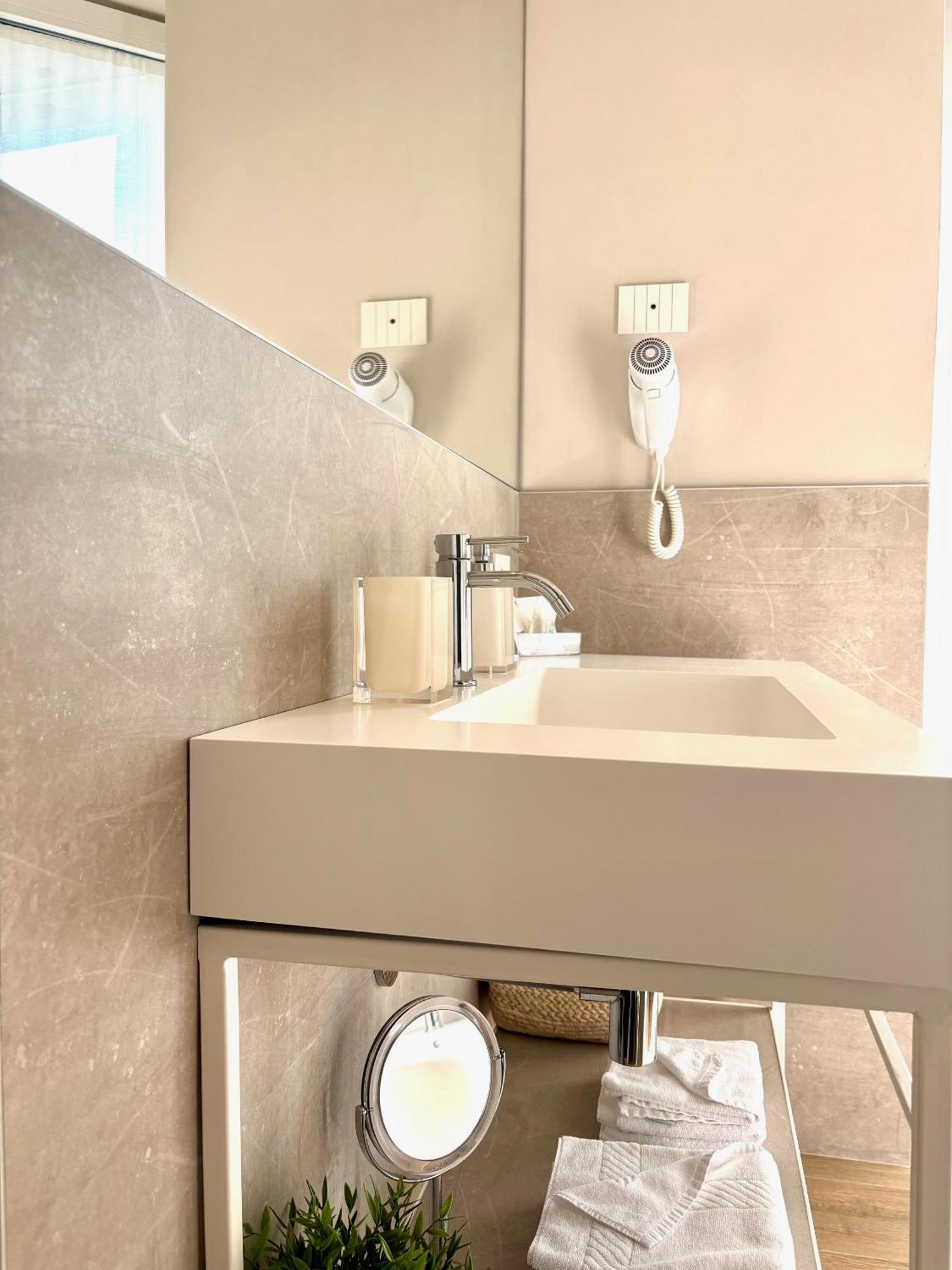 Residenza Betteloni Apartment Bardolino Bagian luar foto
