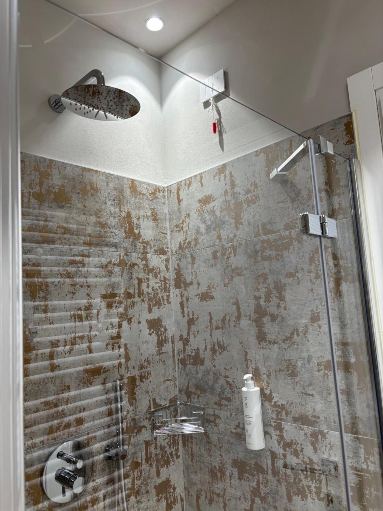 Residenza Betteloni Apartment Bardolino Bagian luar foto